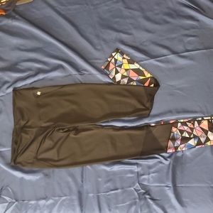 'Nicol Miller-Sport', Geo-block leggings